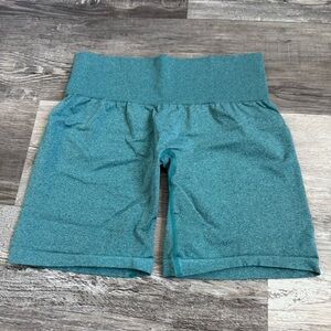 Nvgtn pro seamless shorts